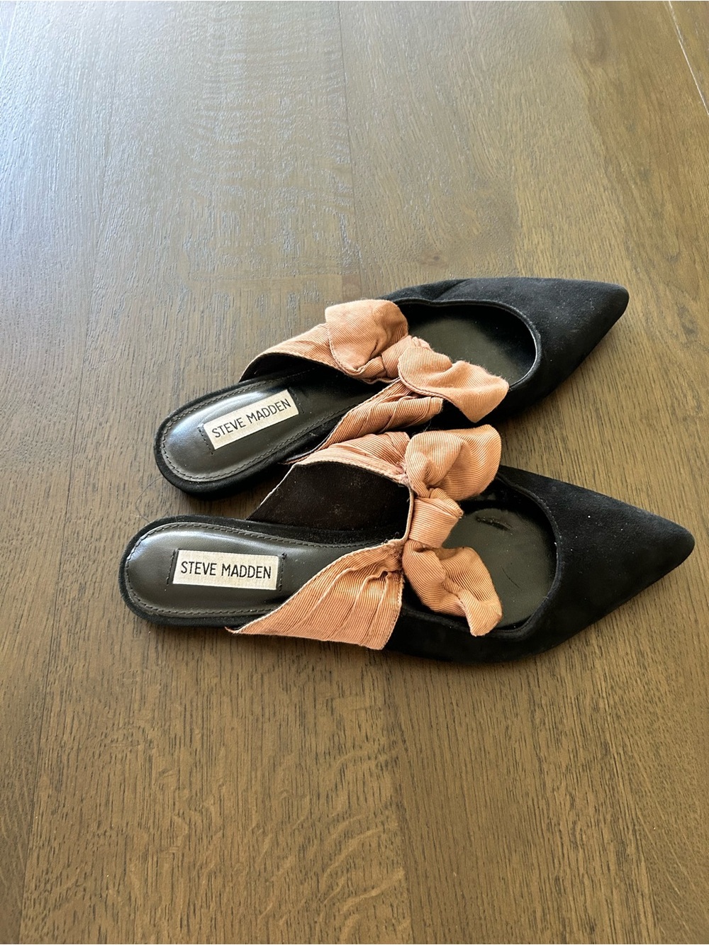 Steve Madden Emma black pointy toe mule blush bow flats - Picture 13 of 13